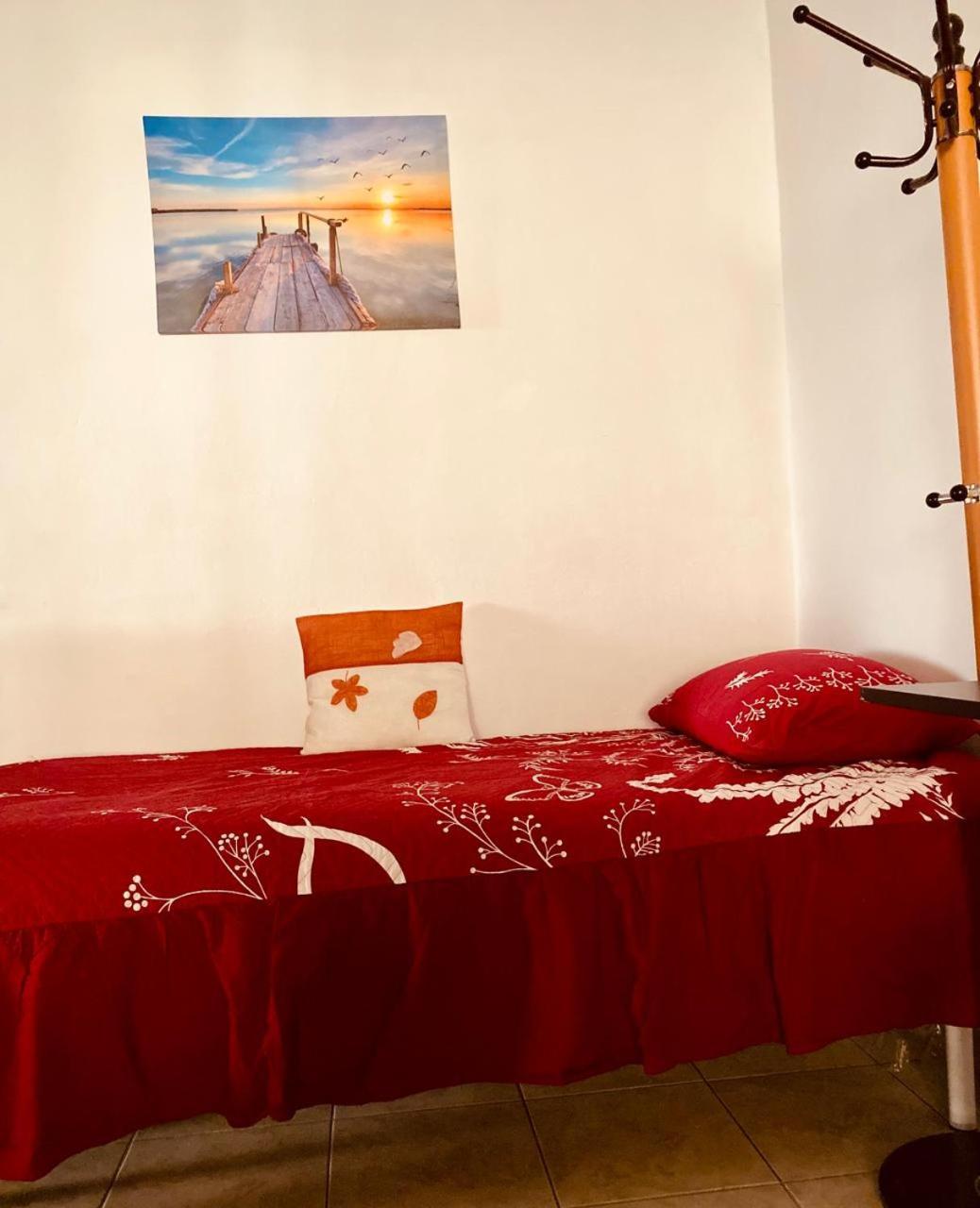 Apartment Tiranë Luaran gambar